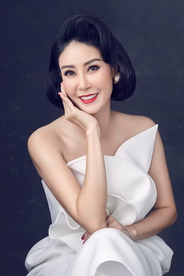 Hoa hậu Mỹ Linh, Á hậu Thuỵ Vân ngồi ghế giám khảo Hoa hậu Việt Nam 2020 ảnh 5