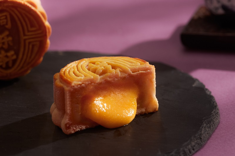 Sức hấp dẫn khó cưỡng của những vị bánh Trung Thu độc lạ ảnh 9