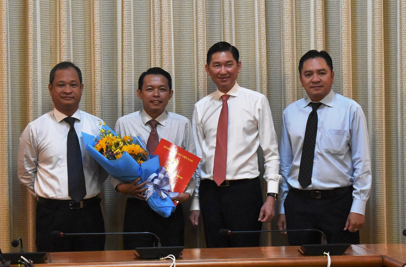 Cục trưởng Đinh Ngọc Thắng làm Bí thư Đảng ủy Cục Hải quan TPHCM ảnh 2