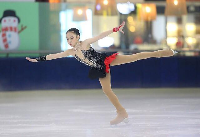 Ngắm vẻ đẹp các thiên thần trượt băng nghệ thuật ảnh 8