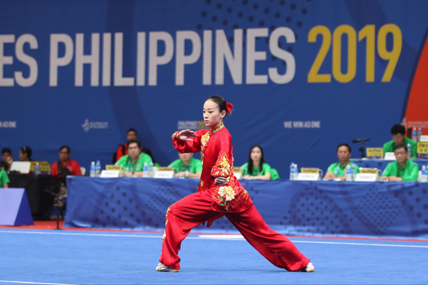 SEA Games ngày 1/12: Đua xe đạp 'mở hàng' HCV cho đoàn Việt Nam ảnh 1