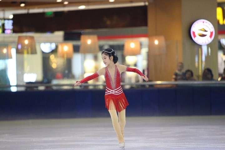 Ngắm vẻ đẹp các thiên thần trượt băng nghệ thuật ảnh 9