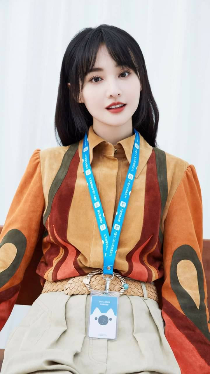 Đến muộn giờ livestream hơn một tiếng, Trịnh Sảng bị netizen chỉ trích dữ dội ảnh 3