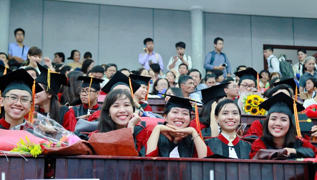 Hé lộ mẩu giấy dán tường của nữ quán quân Olympia lần thứ 20 ảnh 2 Hé lộ mẩu giấy dán tường của nữ quán quân Olympia lần thứ 20 ảnh 2