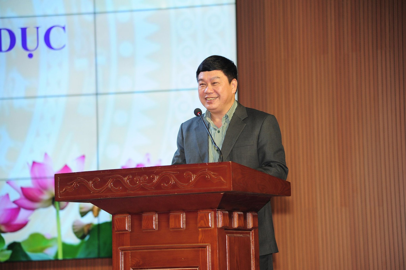 Dấu ấn của 18 nhà giáo được phong tặng Nhà giáo Nhân dân ảnh 5