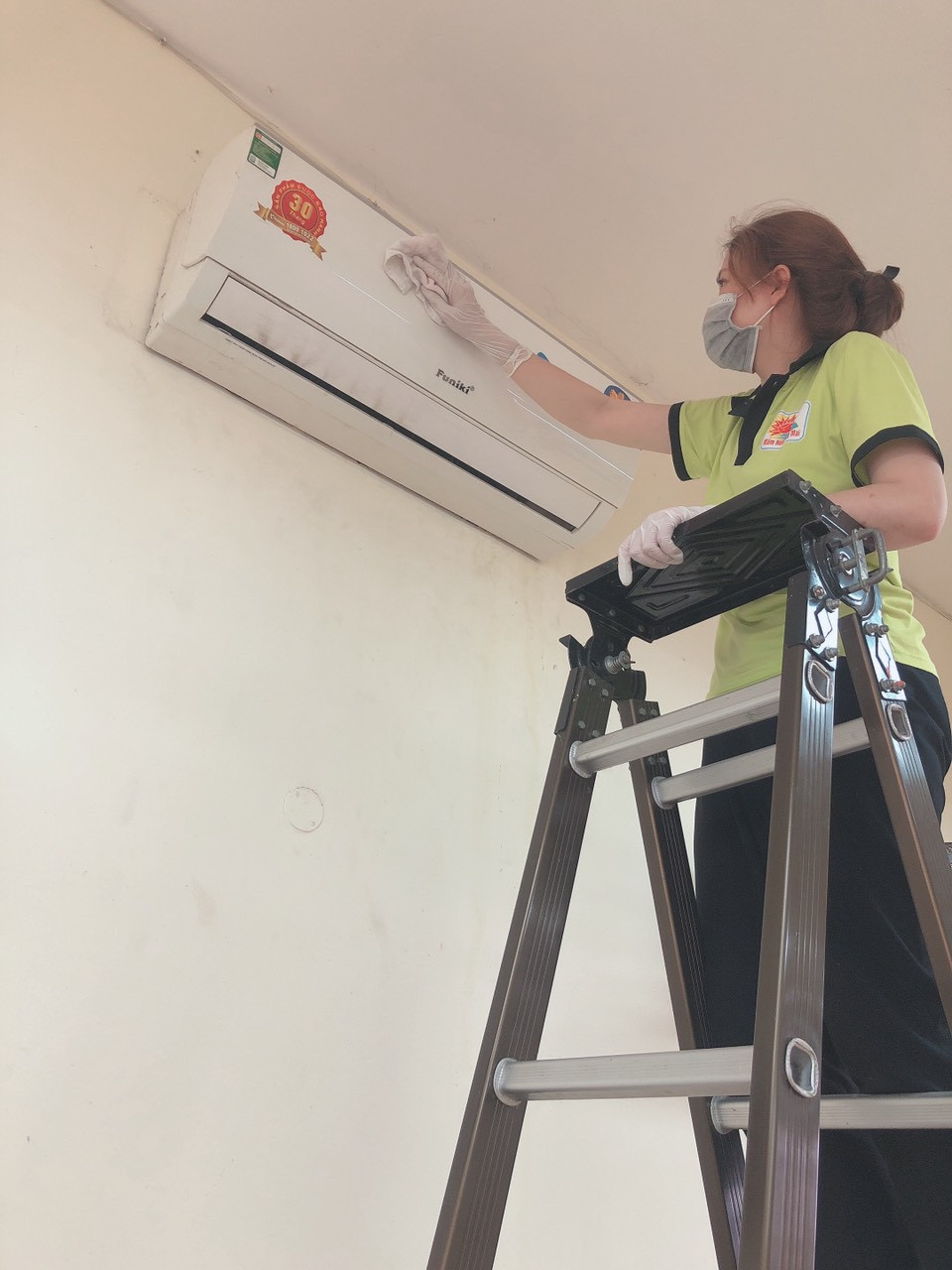 Hà Nội: Các trường mầm non tất bật vệ sinh chuẩn bị đón học sinh trở lại ảnh 6