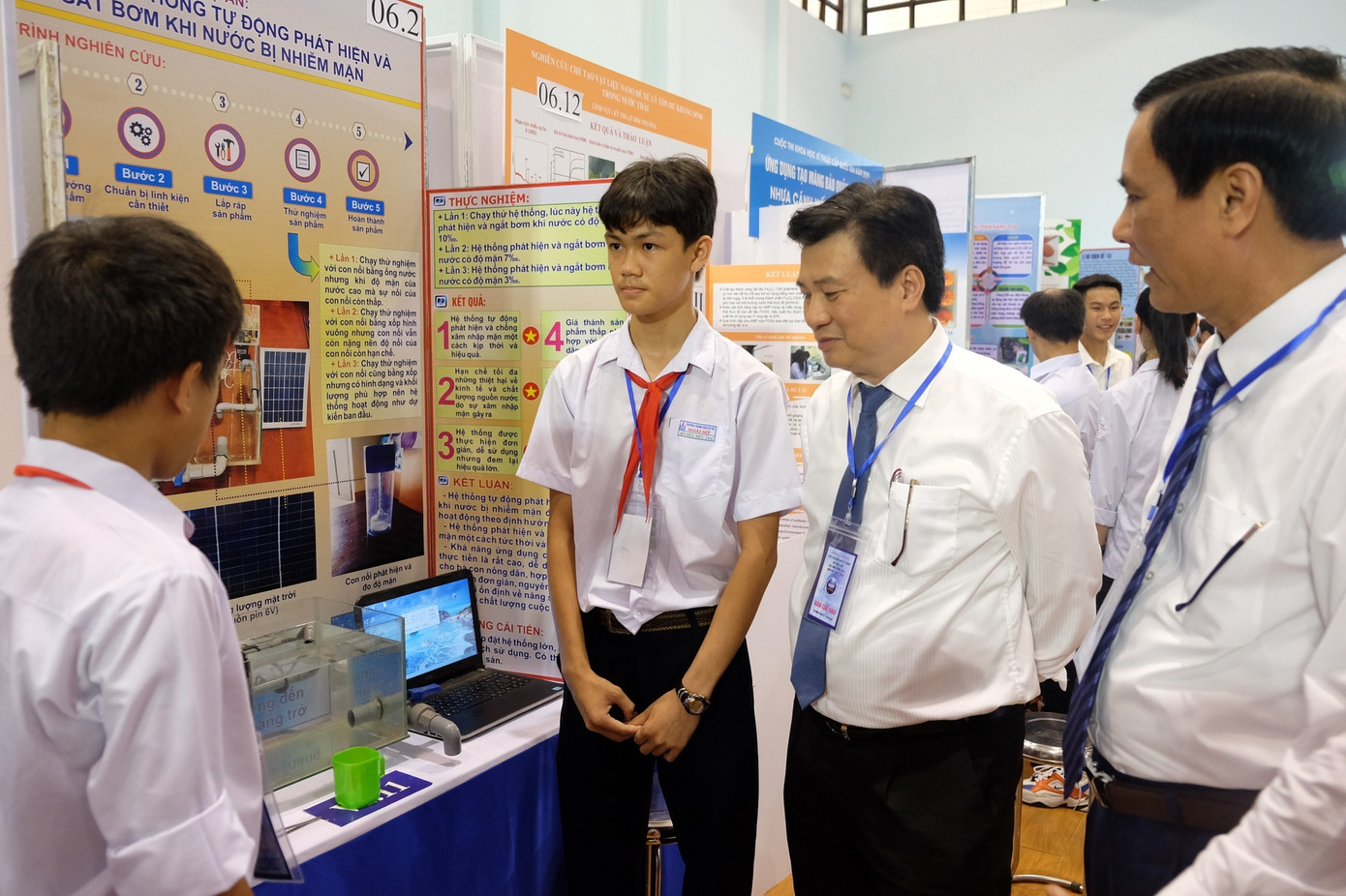 Điểm danh những dự án ẵm giải thưởng KHKT quốc gia dành cho học sinh ảnh 4