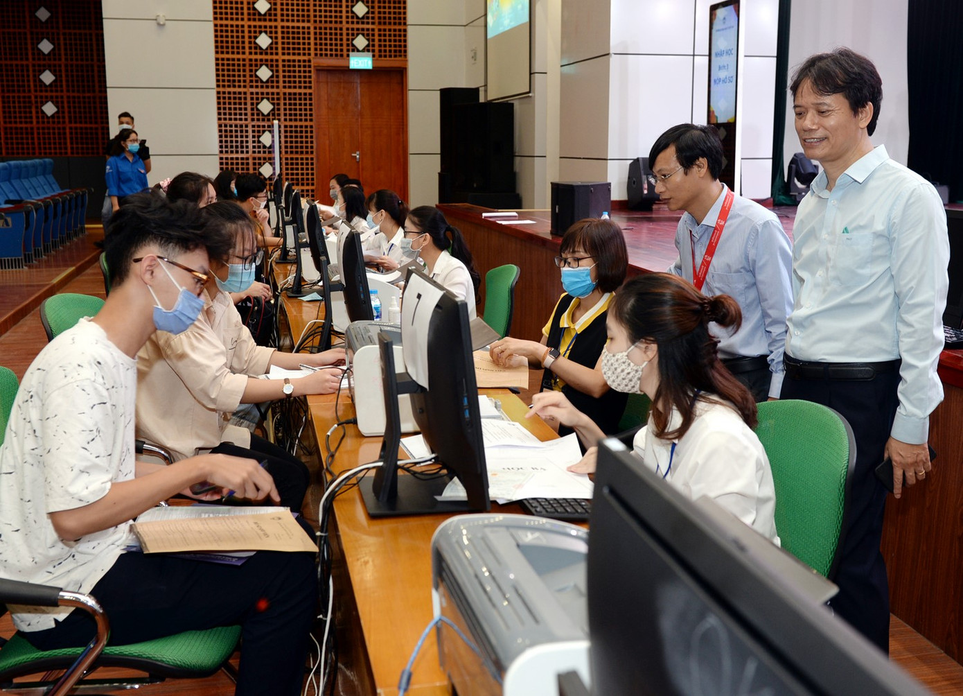 Xét tuyển ĐH,CĐ: Một số trường có thể phải dùng tiêu chí phụ ảnh 3 Xét tuyển ĐH,CĐ: Một số trường có thể phải dùng tiêu chí phụ ảnh 3