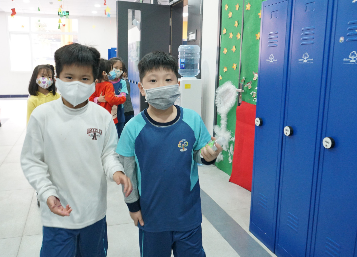 Xoay xở&nbsp;tìm nơi gửi con giữa 'thời’ corona ảnh 1