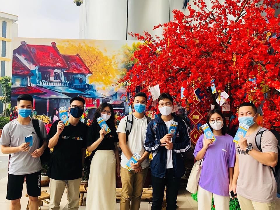 Đi học vào tháng 5: Sinh viên vẫn được nhận lì xì năm mới ảnh 3