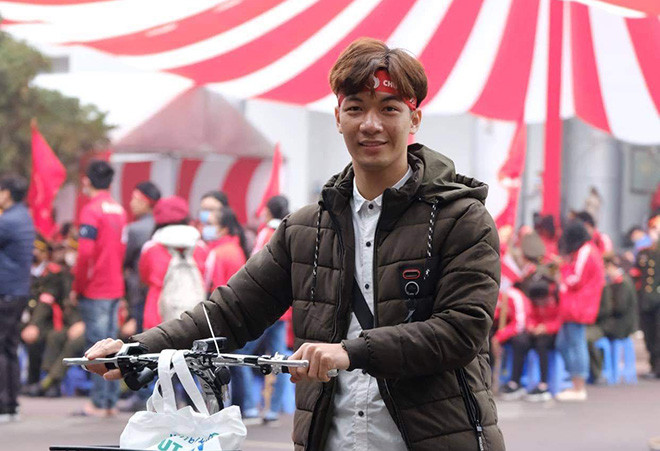 Nghệ sĩ Xuân Bắc cùng dàn sao ‘đốt cháy’ sân khấu Chủ nhật Đỏ ảnh 17 Nghệ sĩ Xuân Bắc cùng dàn sao ‘đốt cháy’ sân khấu Chủ nhật Đỏ ảnh 17