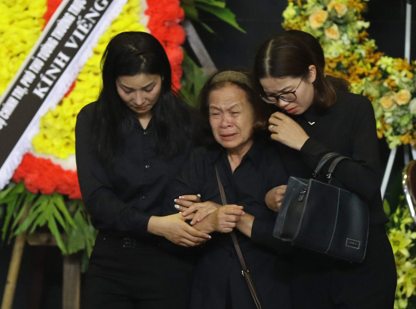 Lời nhắn nhủ đẫm nước mắt của anh trai Thứ trưởng giáo dục Lê Hải An ảnh 4