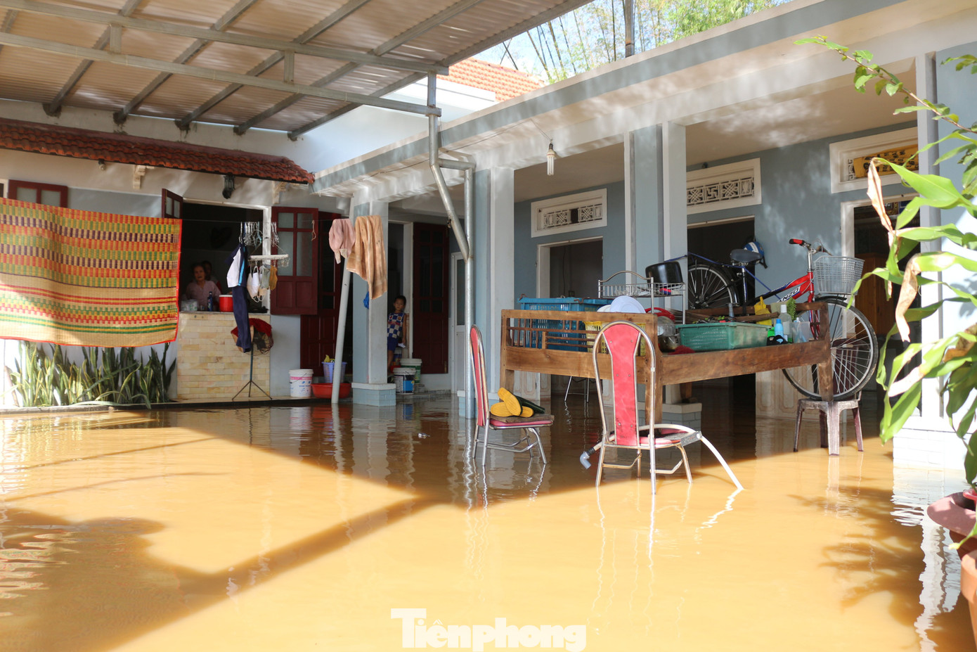 Bão số 9 vừa tan, người Đà Nẵng lại lo chạy lụt ảnh 10