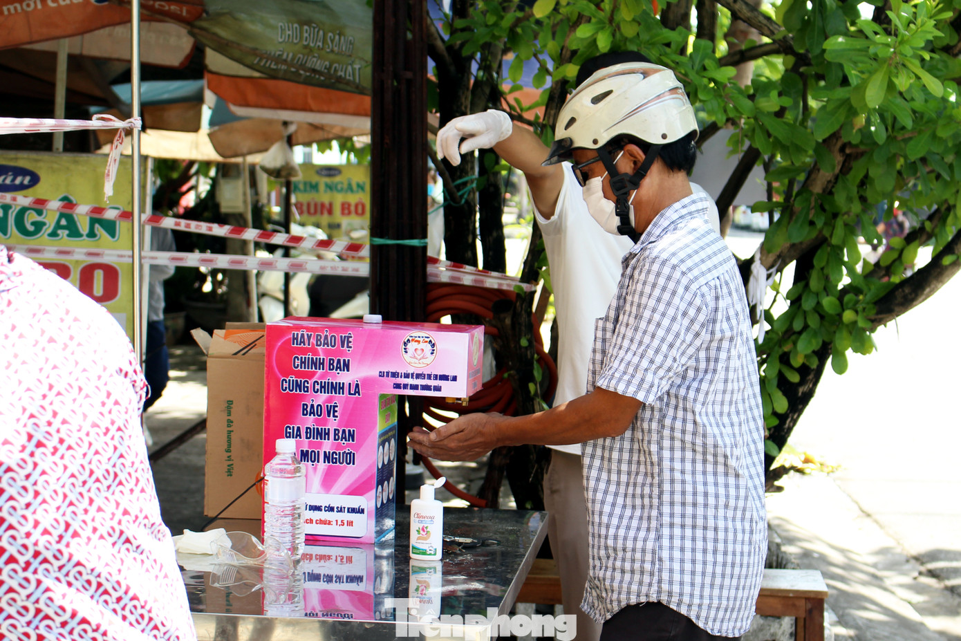 'Siêu thị' 0 đồng giữa mùa dịch, trả phí bằng nụ cười ảnh 4