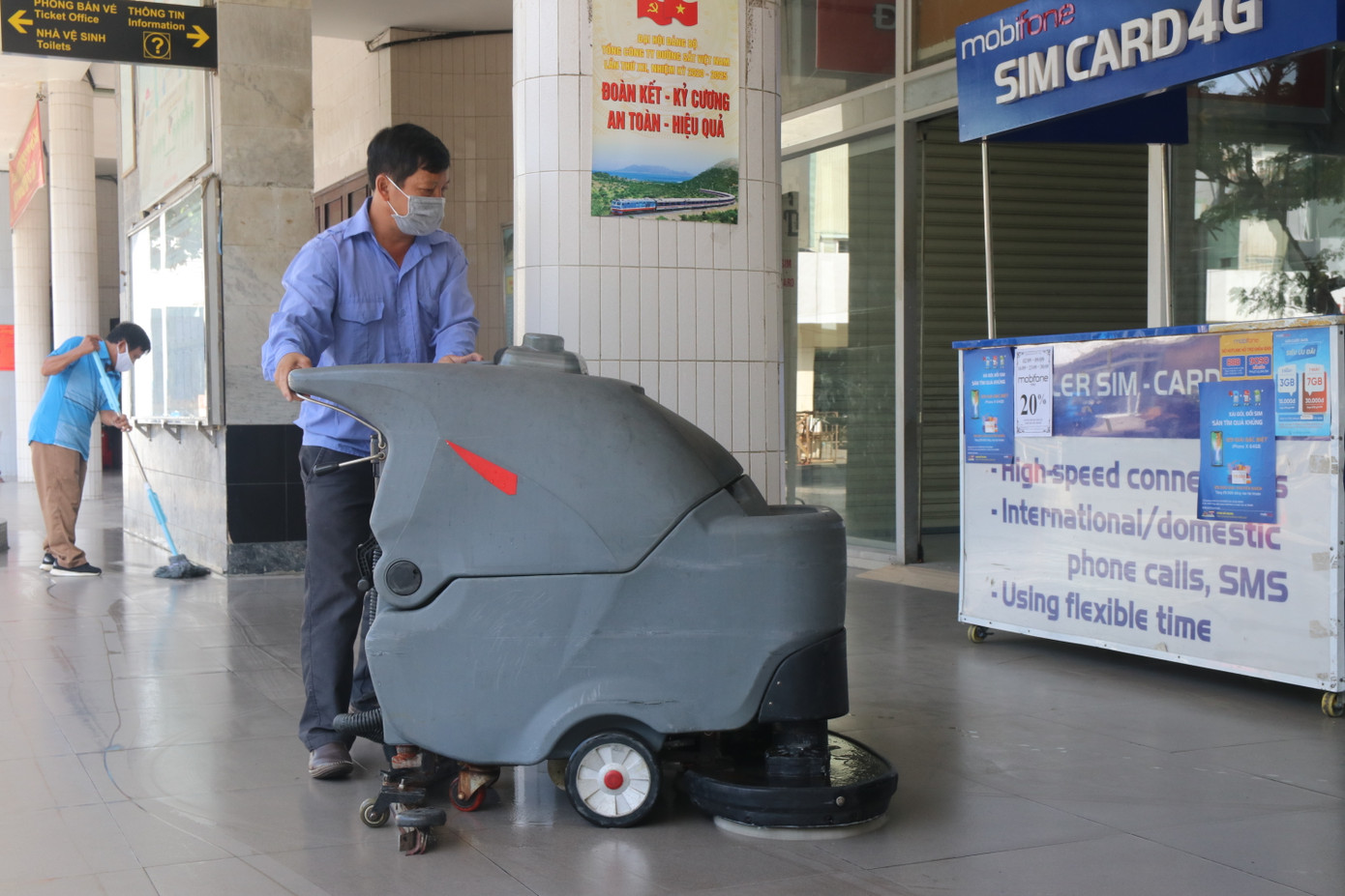 Bến xe, nhà ga Đà Nẵng đìu hiu sau lệnh 'thông đường' ảnh 10