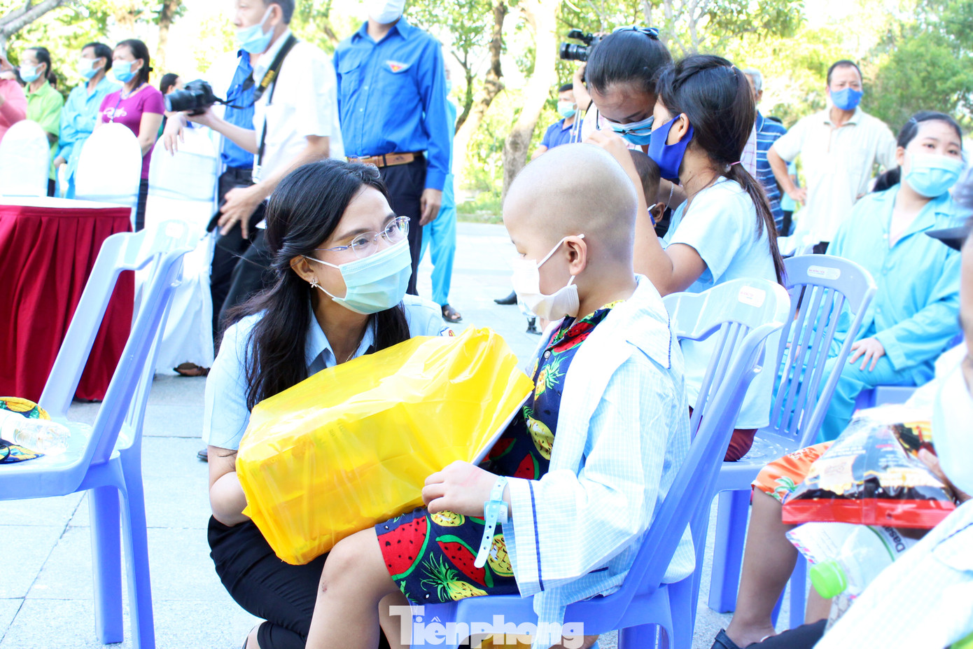 Trung thu sớm cho bệnh nhi ung thư Đà Nẵng ảnh 5