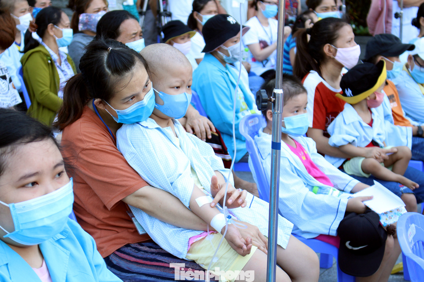 Trung thu sớm cho bệnh nhi ung thư Đà Nẵng ảnh 3