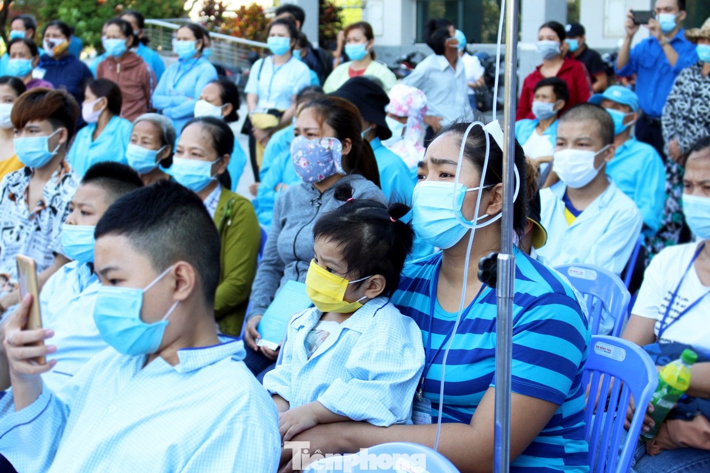 Trung thu sớm cho bệnh nhi ung thư Đà Nẵng ảnh 9