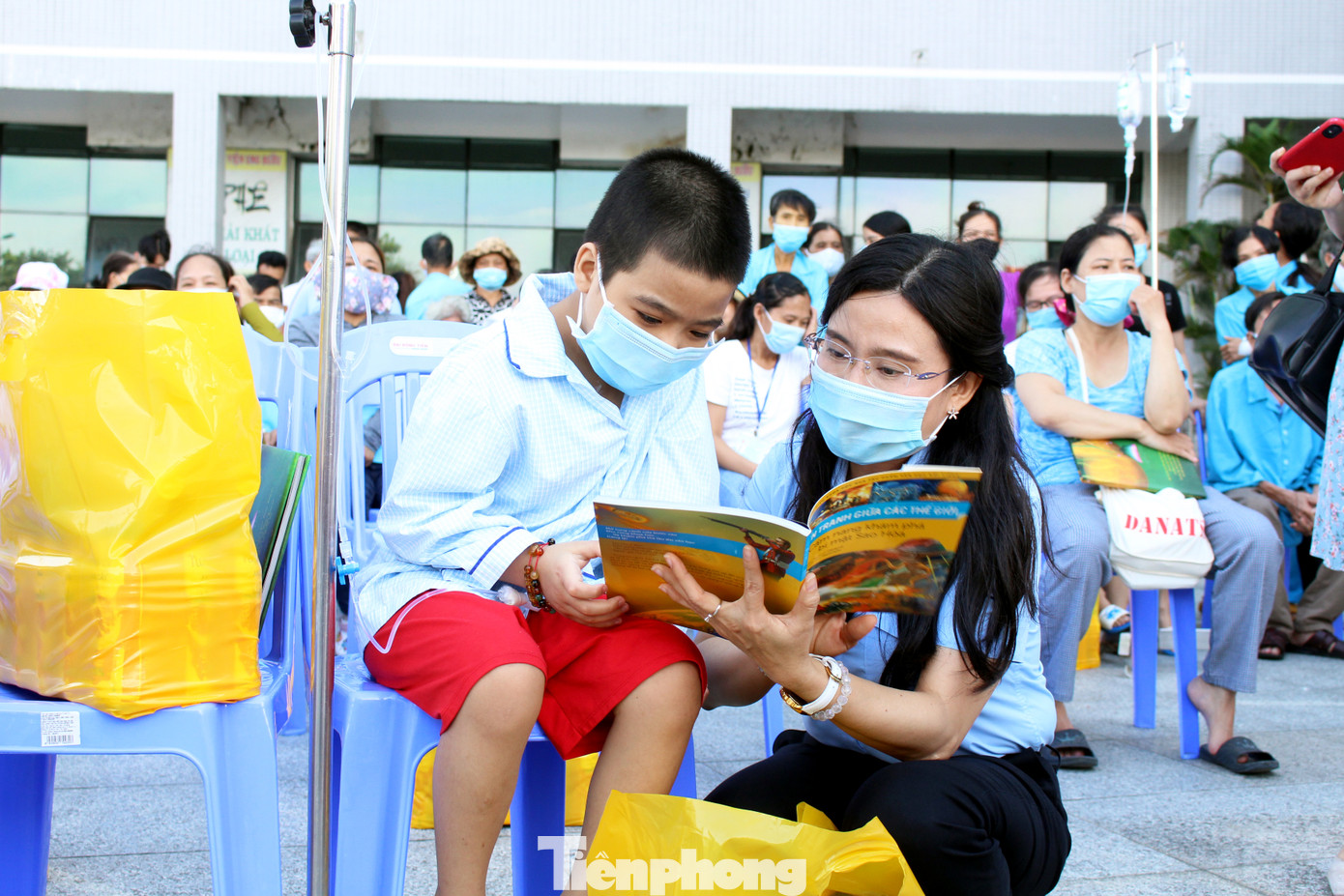 Trung thu sớm cho bệnh nhi ung thư Đà Nẵng ảnh 6