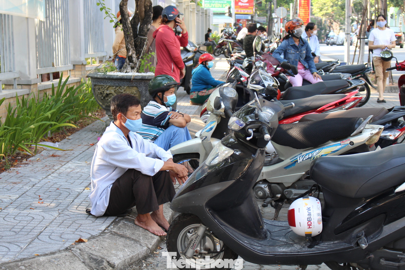 Tâm trạng 11.000 thí sinh Đà Nẵng thế nào khi được xét nghiệm SARS-CoV-2 ảnh 10