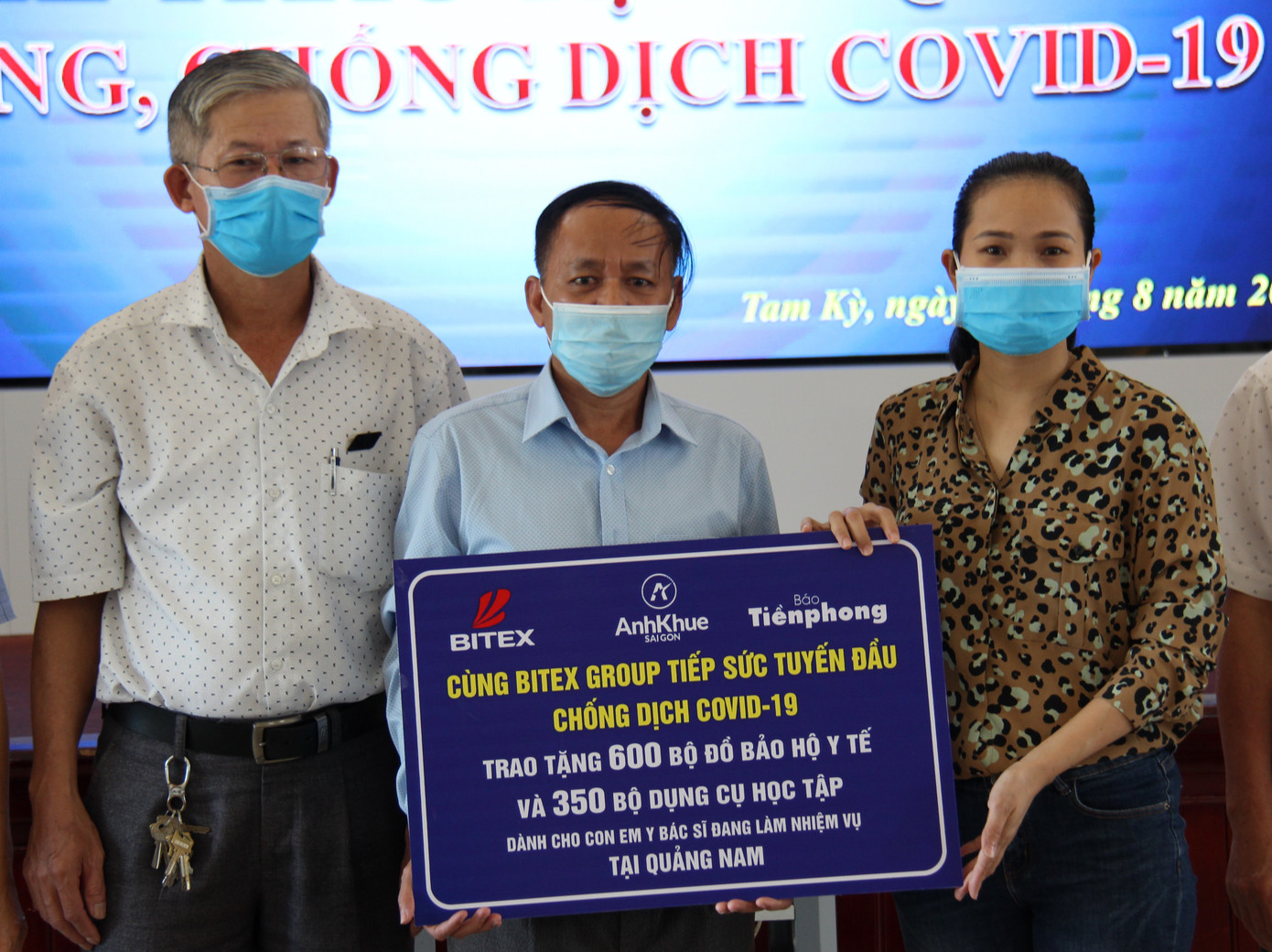 Báo Tiền Phong cùng doanh nghiệp tiếp sức Đà Nẵng, Quảng Nam chống dịch ảnh 3