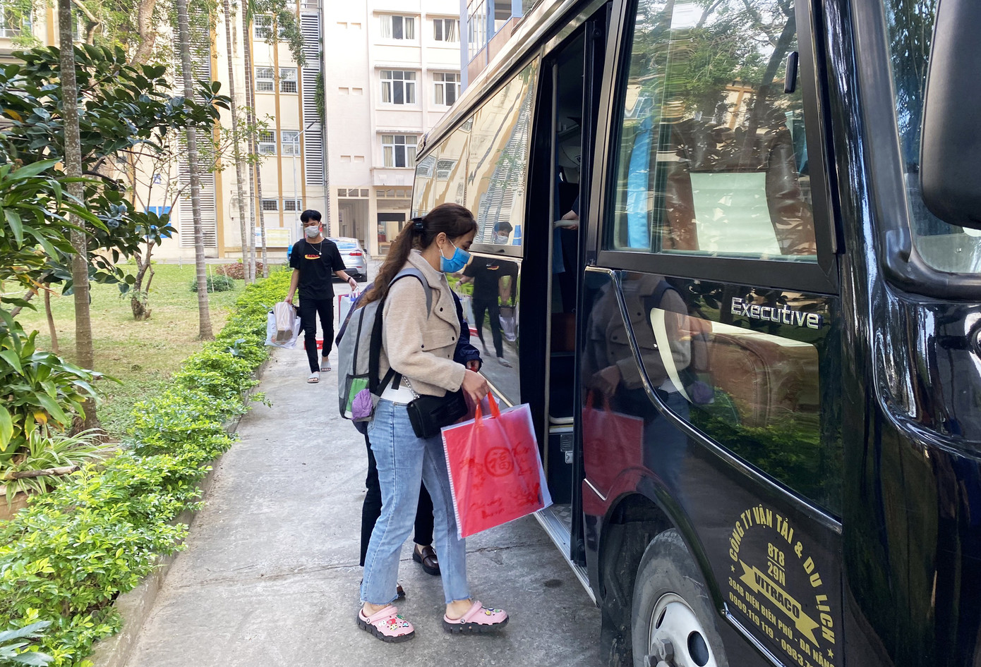 Tuổi trẻ Đà Nẵng mang Tết ấm đến với các hoàn cảnh khó khăn ảnh 10