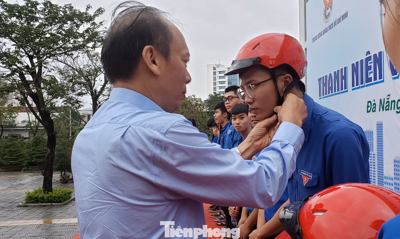 1500 bạn trẻ hưởng ứng Ngày hội Thanh niên với văn hóa giao thông năm 2020 ảnh 2