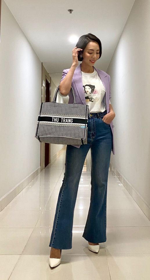 Khoe ảnh dịu dàng với váy đỏ, Tóc Tiên gây hoa mắt vì quá giống “Chị Mười Ba” Thu Trang ảnh 3