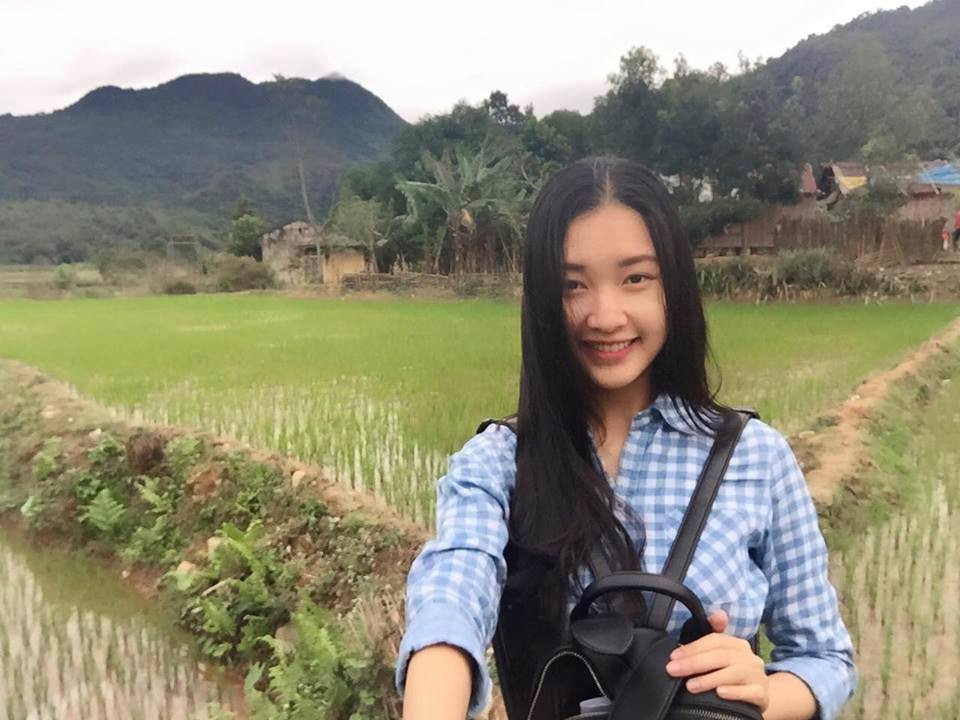 Hình ảnh đời thường của Ngọc Trân. Cô gái được JACK thầm thương trộm nhớ trong MV “Đom Đóm” có vẻ đẹp giống Park Min Young ảnh 5