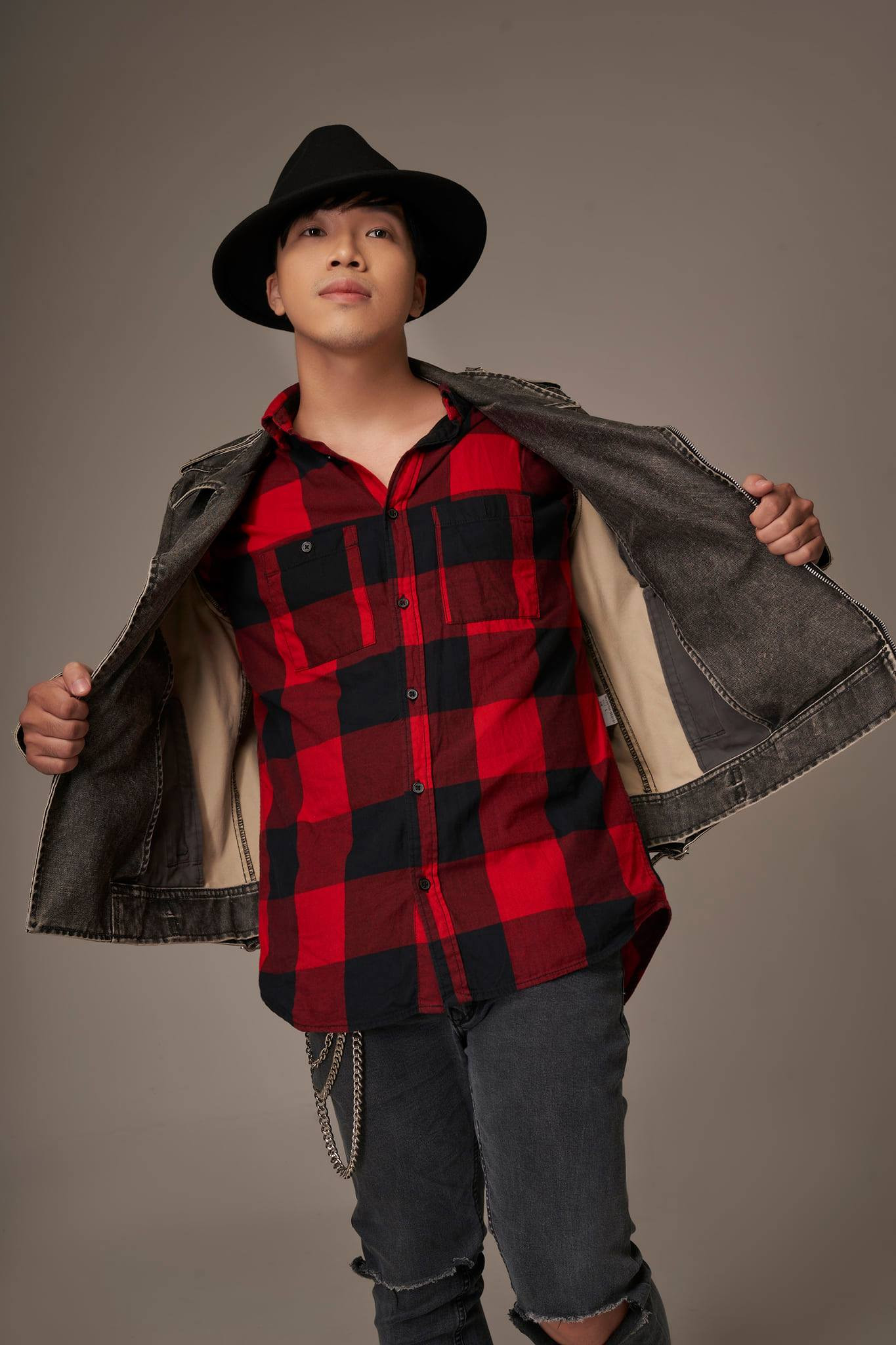 Thí sinh “Gương mặt thân quen” gây ấn tượng với clip hát giả giọng giống hệt ca sĩ JACK ảnh 1