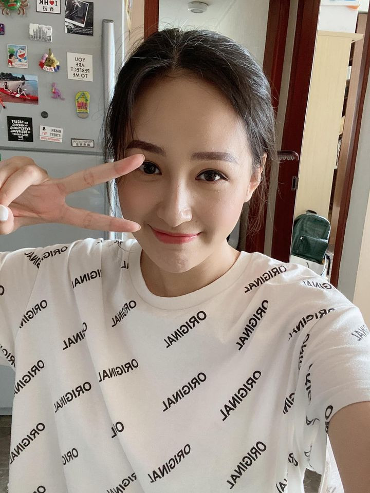 Mỹ nhân V-Biz tự tin để mặt mộc: Người được khen tự nhiên, người bị chê thiếu sức sống ảnh 2