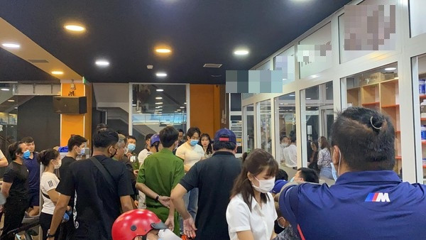 Loạt sao Việt mang “món quà” bất ngờ đến gặp nam gymer xúc phạm vợ chồng nghệ sĩ Chí Tài ảnh 2