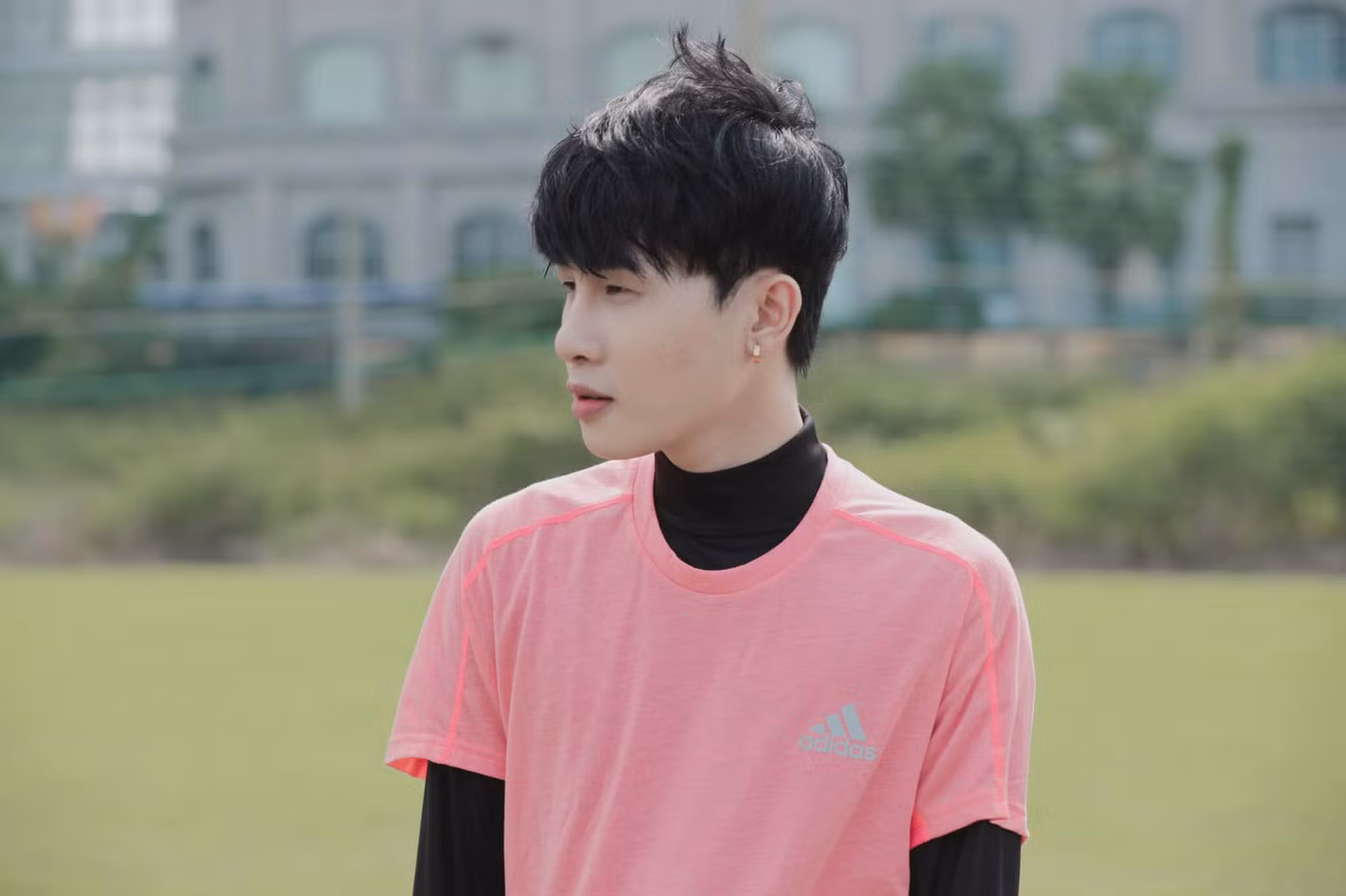 Tập luyện nghiêm túc trên sân cỏ, Jack “đốn tim” nhà Đóm bởi biểu cảm siêu đáng yêu ảnh 3