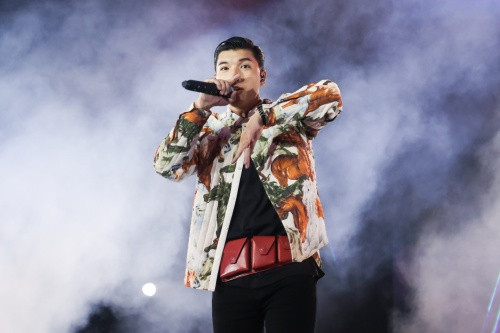 Noo Phước Thịnh bùng nổ cùng HIEUTHUHAI, RichChoi trong Chung kết "King Of Rap" ảnh 4