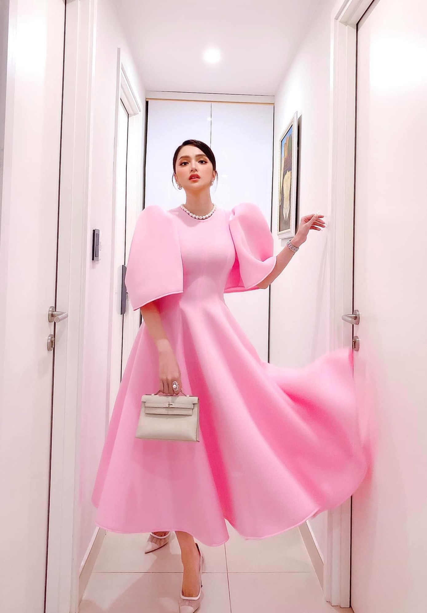 Dàn mỹ nhân V-Biz chuẩn “con nhà người ta”, khẳng định tài sắc vẹn toàn là có thật ảnh 1