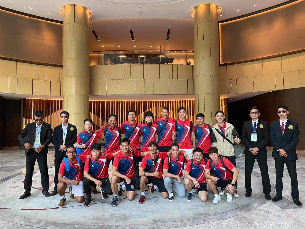 Jack ủng hộ đồng bào miền Trung 250 triệu đồng, ghi bàn chiến thắng đội Quang Hải ảnh 2