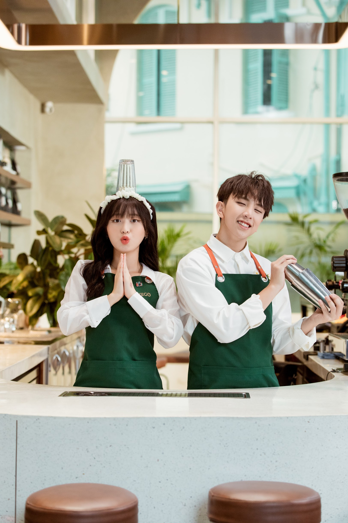 Cặp đôi gà bông Han Sara và Tùng Maru tung MV ngọt lịm với tựa đề gây “xoắn não“ ảnh 5