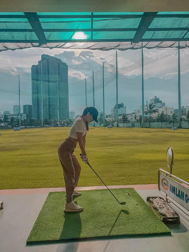Dàn mỹ nhân V-Biz nhập hội chơi golf đọ sắc vóc thần thái đầy “chanh sả” ảnh 3