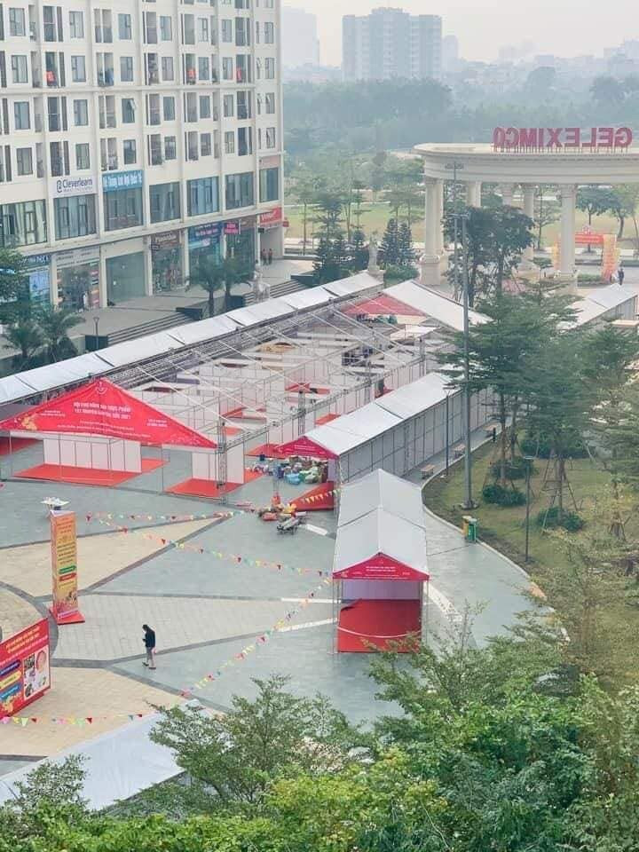 Dừng hội chợ Tết 'khủng' tại khu chung cư vạn dân ở Hà Nội ảnh 2