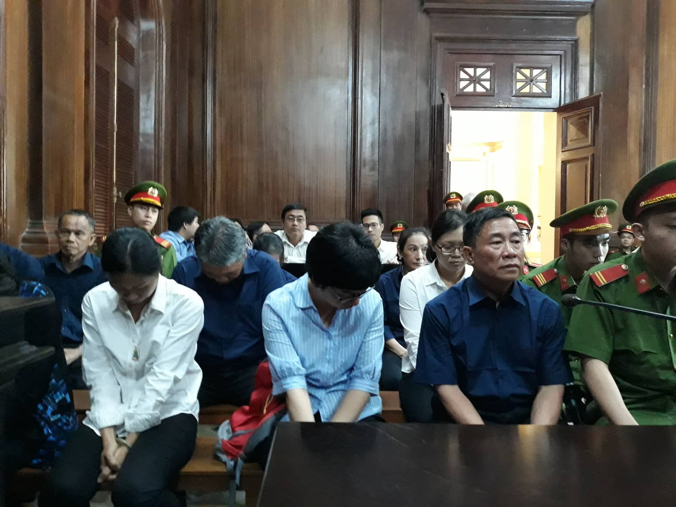 Bà Hứa Thị Phấn bị phạt thêm 20 năm tù ảnh 1