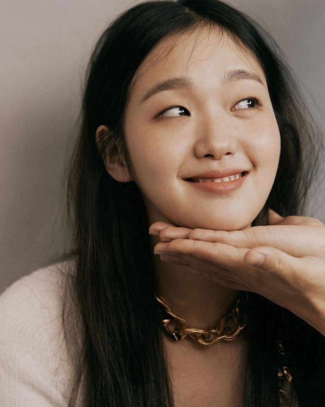 Ba cô gái trong 'bộ tam một mí' xứ Hàn đang khiến giới trẻ mê mẩn là ai? ảnh 1