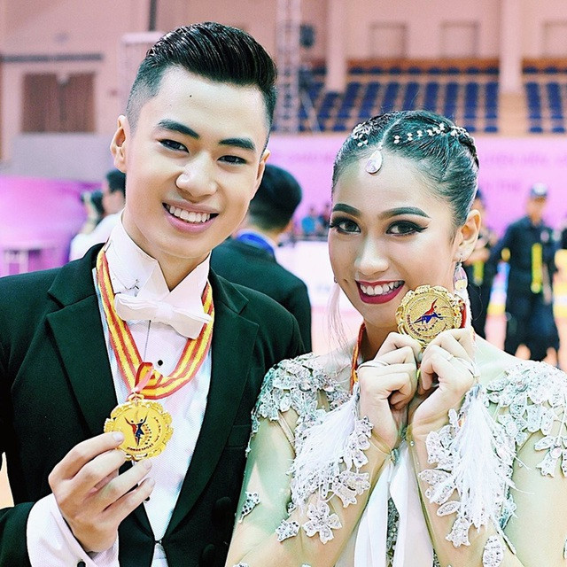 Chuyện tình thanh xuân ngọt ngào của cặp đôi Á quân SEA Games ảnh 2