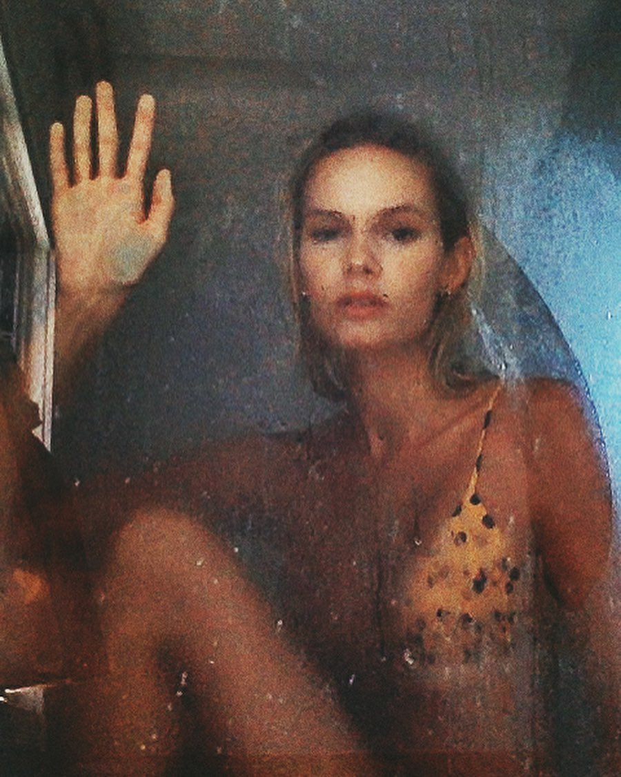 Ngắm ảnh bikini gợi cảm của người đẹp Mỹ Kendall Visser ảnh 12