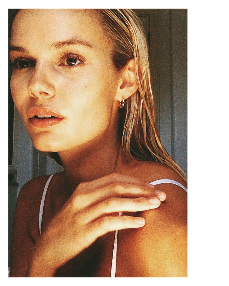 Ngắm ảnh bikini gợi cảm của người đẹp Mỹ Kendall Visser ảnh 11