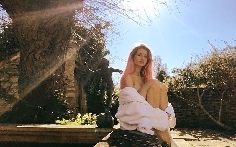 Em gái 9x của siêu mẫu Kate Moss tung loạt ảnh siêu gợi cảm ảnh 5