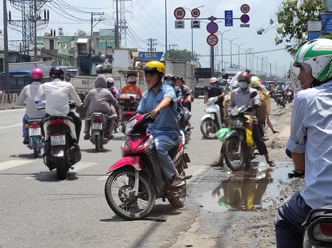 Cận cảnh khúc cua 'tử thần' ở quận Bình Tân ảnh 5
