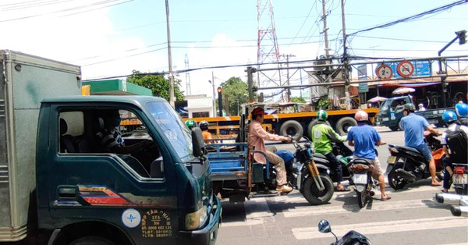 Cận cảnh khúc cua 'tử thần' ở quận Bình Tân ảnh 2