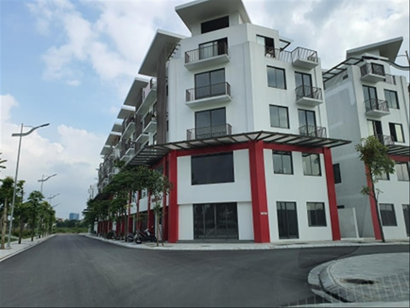 Dự án BT tại Hà Nội: Bán hết nhà, đường vẫn ì ạch ảnh 1