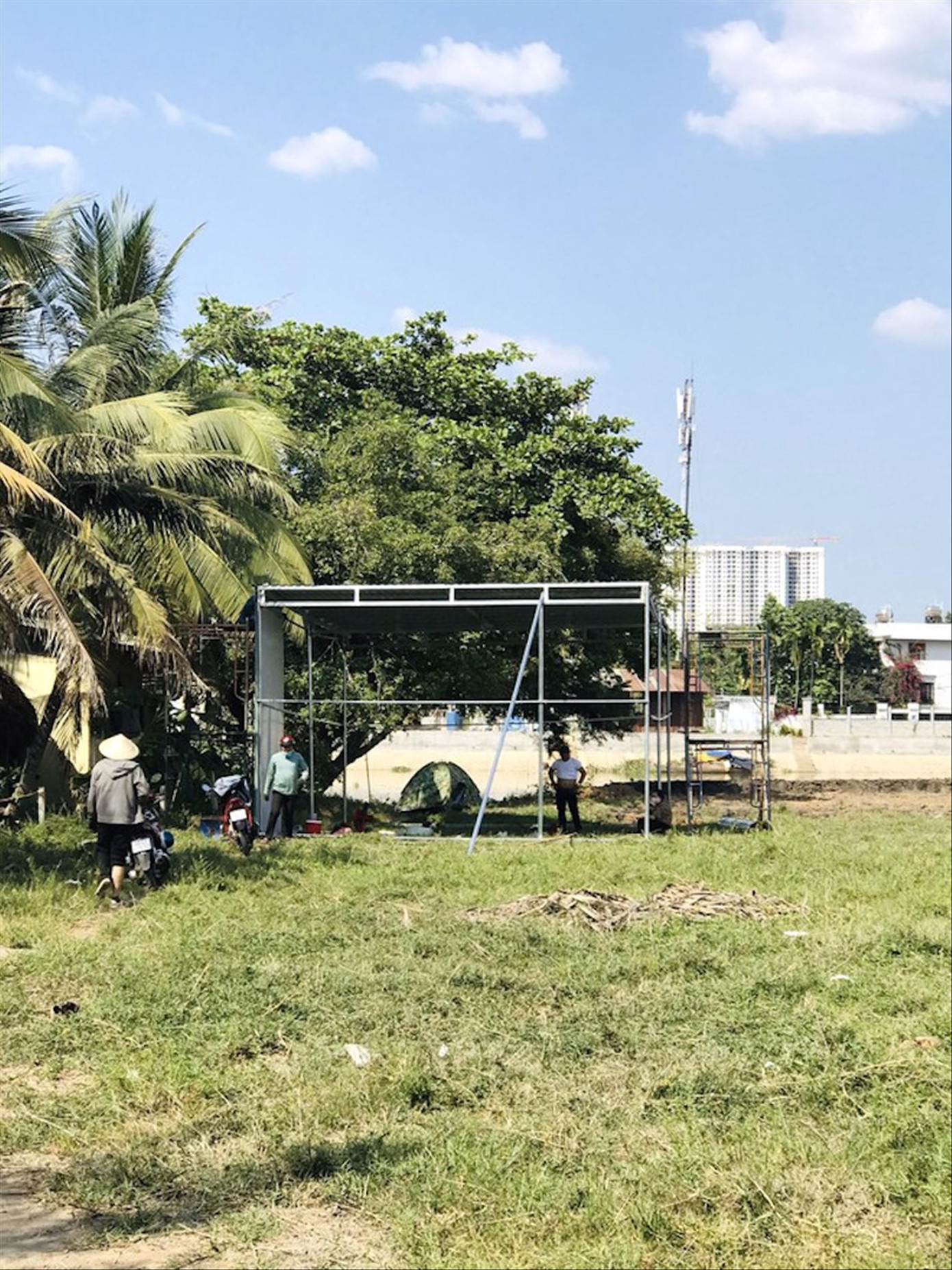 Dự án Happy Riverside ( Long An) do công ty Thiên Ân Phát làm chủ đầu tư đang là bãi đất trống Vì sao dân vẫn sập bẫy dự án 'ma'? ảnh 1