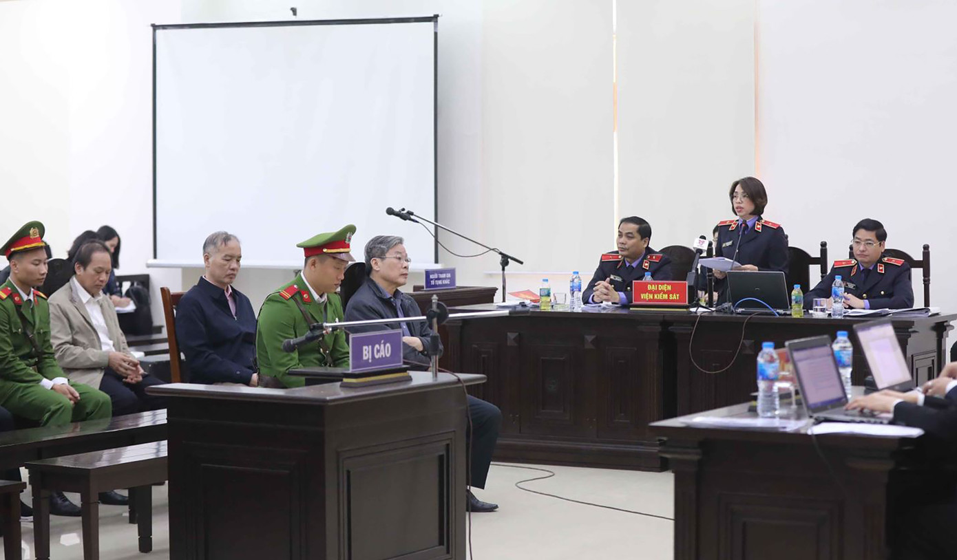 Gia đình ông Son từng không muốn nộp tiền nhận hối lộ ảnh 1